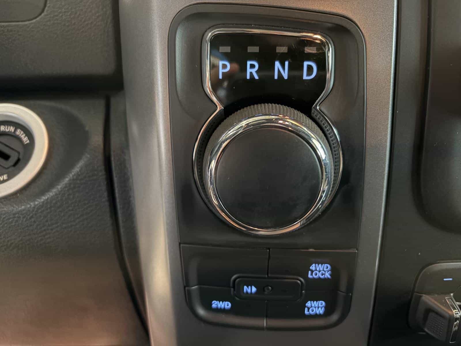 2022 RAM 1500 CLASSIC SLT Warlock - Image 21