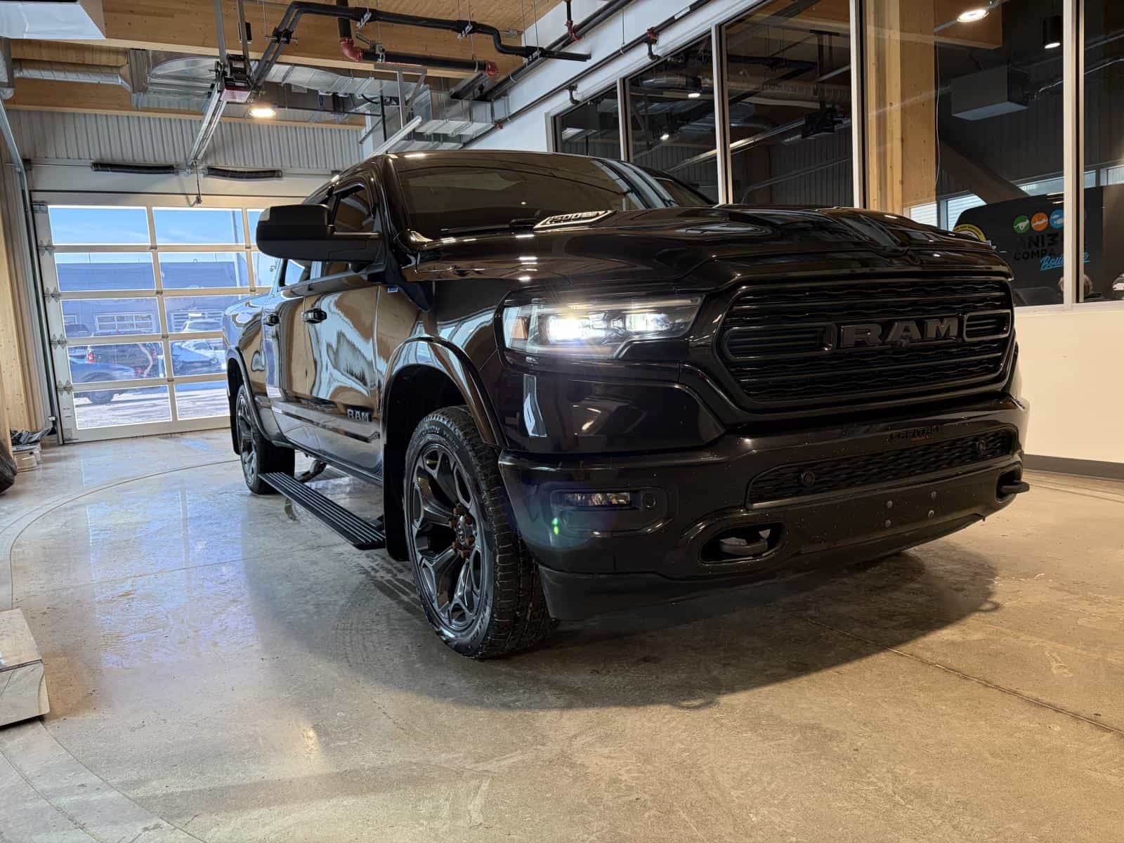 2023 RAM 1500 Limited - Image 1
