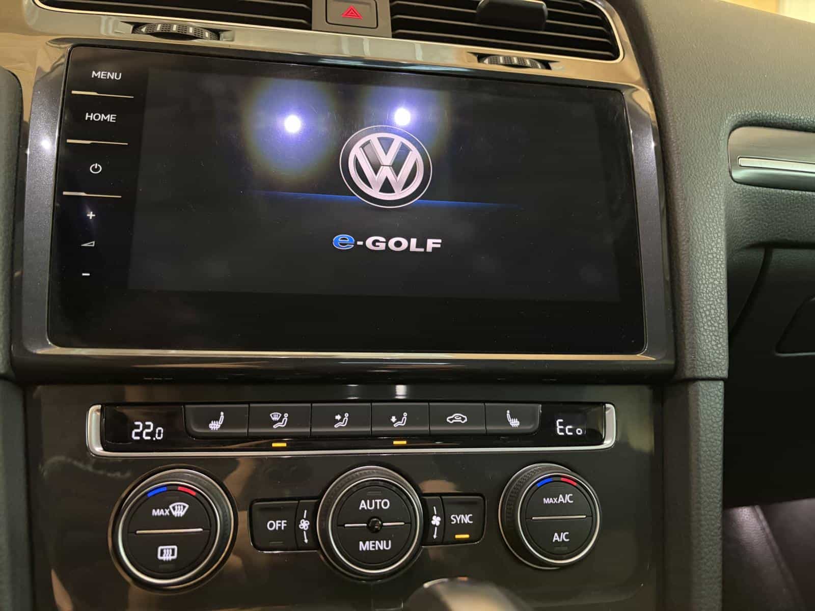 2020 Volkswagen E-Golf Comfortline - Image 18