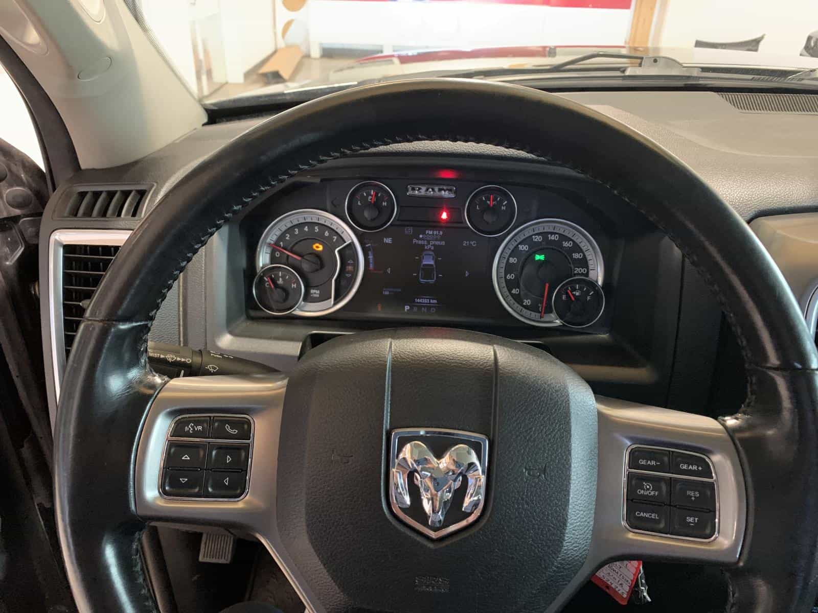 2021 RAM 1500 Classic Express - Image 12