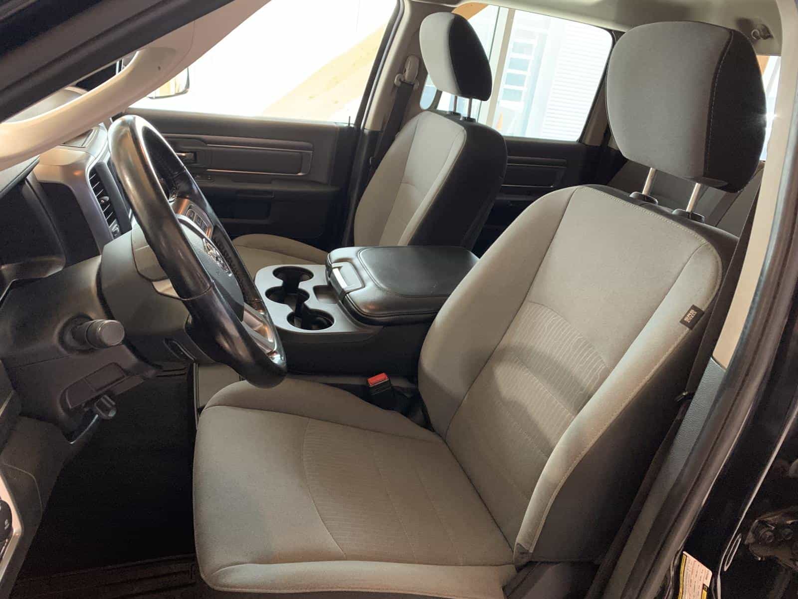 2021 RAM 1500 Classic Express - Image 10