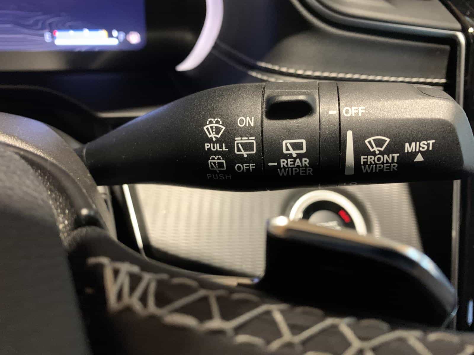 2023 Jeep Grand Cherokee Laredo - Image 20