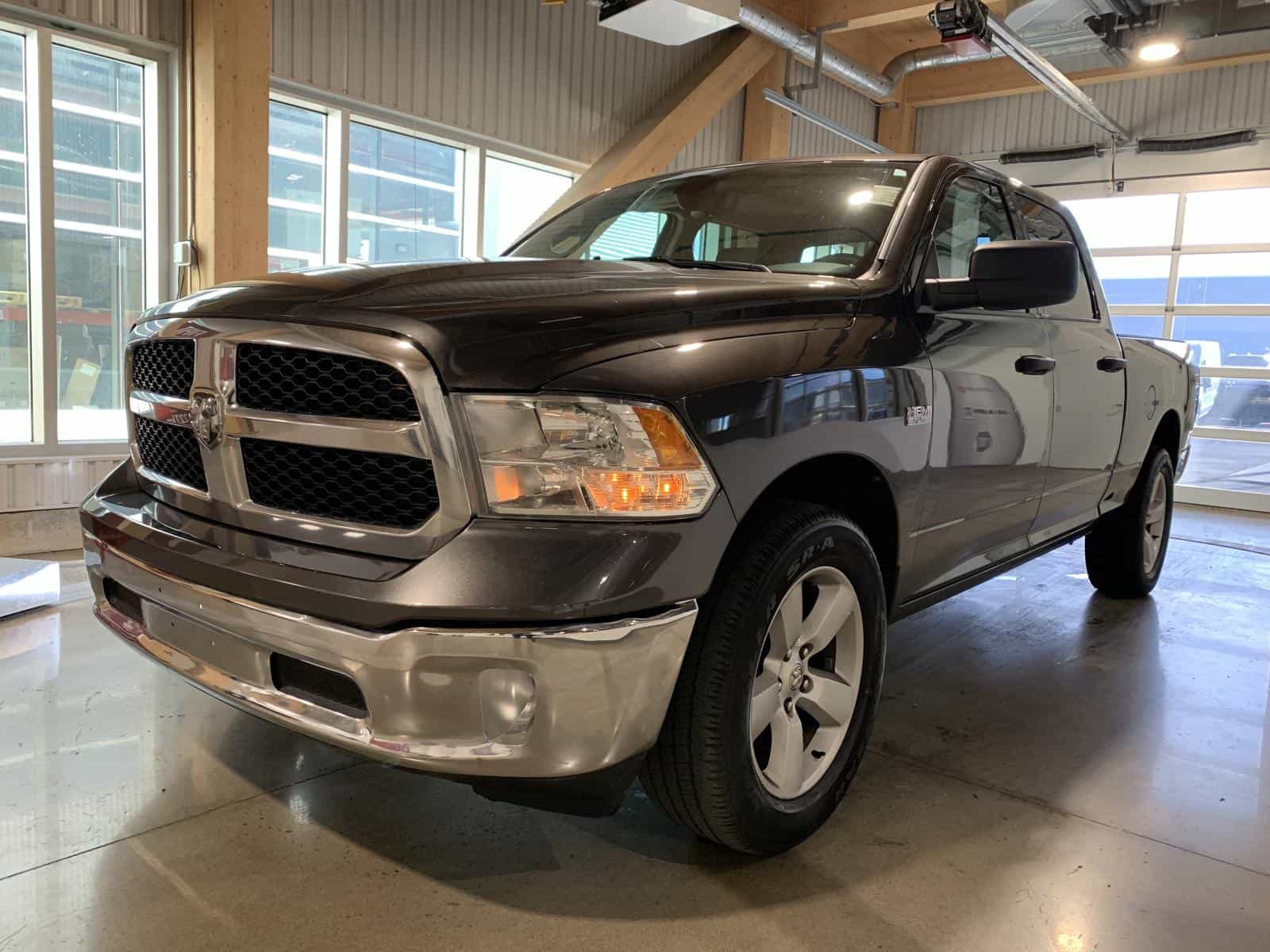 2022 RAM 1500 CLASSIC TRADESMAN Tradesman - Image 1