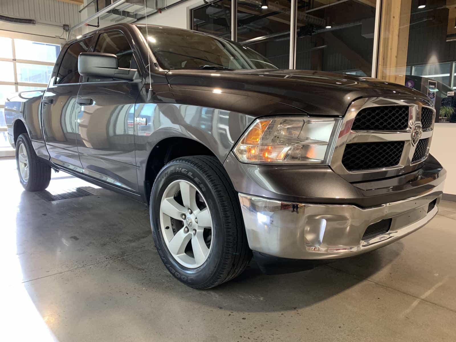 2022 RAM 1500 CLASSIC TRADESMAN Tradesman - Image 4