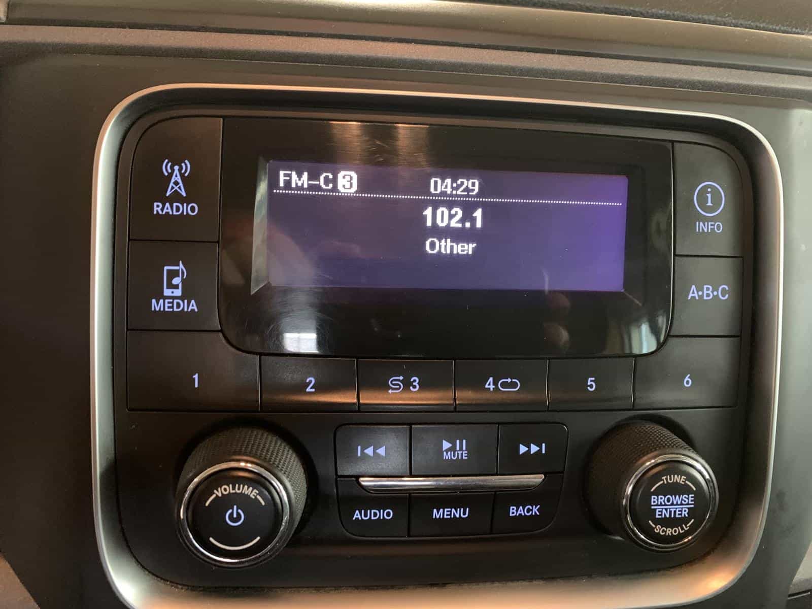 2022 RAM 1500 CLASSIC TRADESMAN Tradesman - Image 14