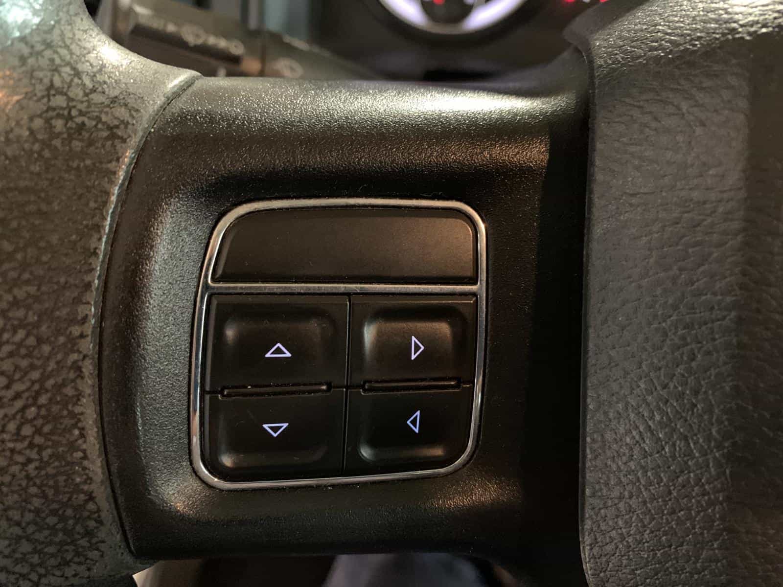 2022 RAM 1500 CLASSIC TRADESMAN Tradesman - Image 18