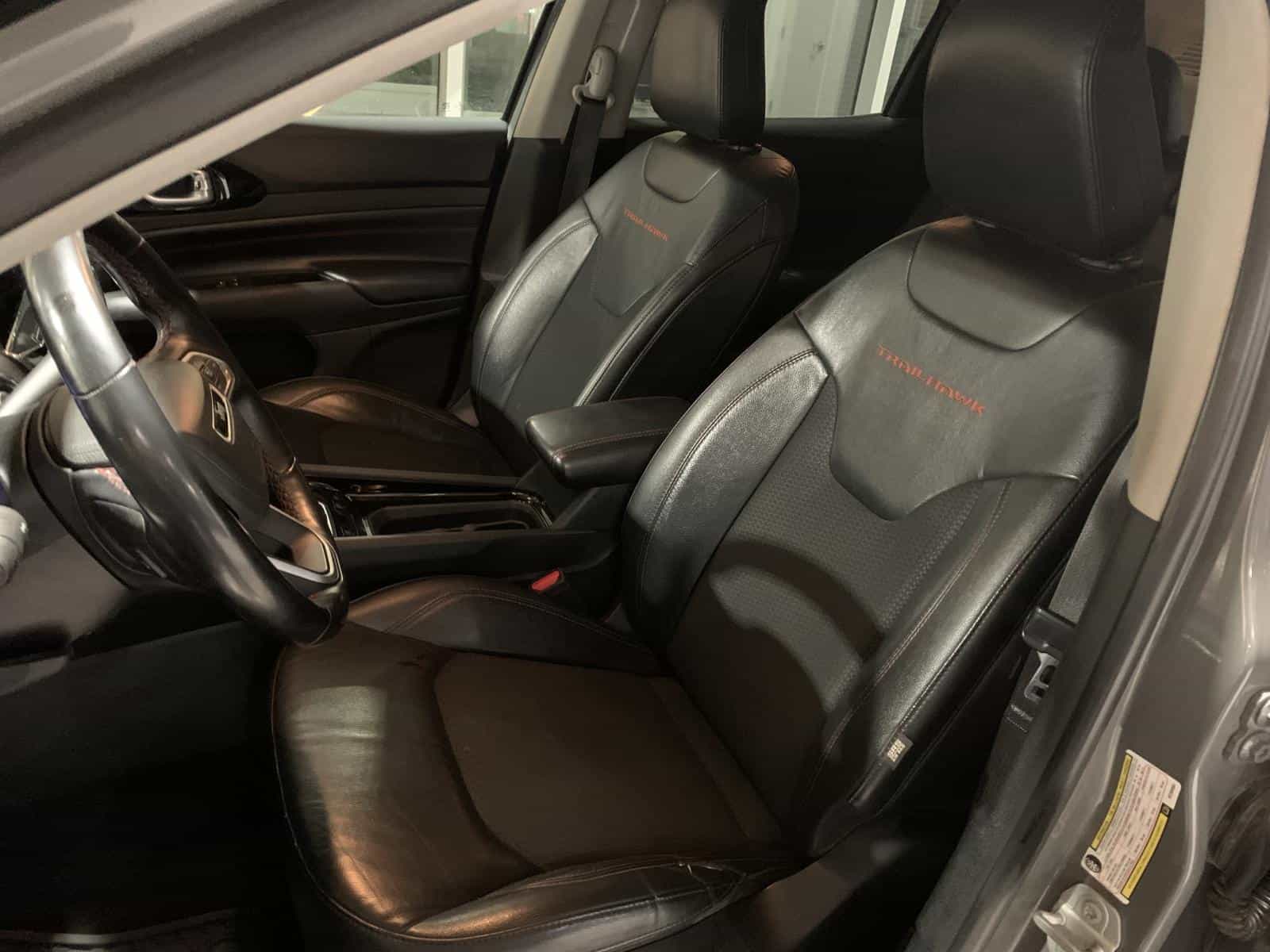 2022 Jeep Compass Trailhawk - Image 11