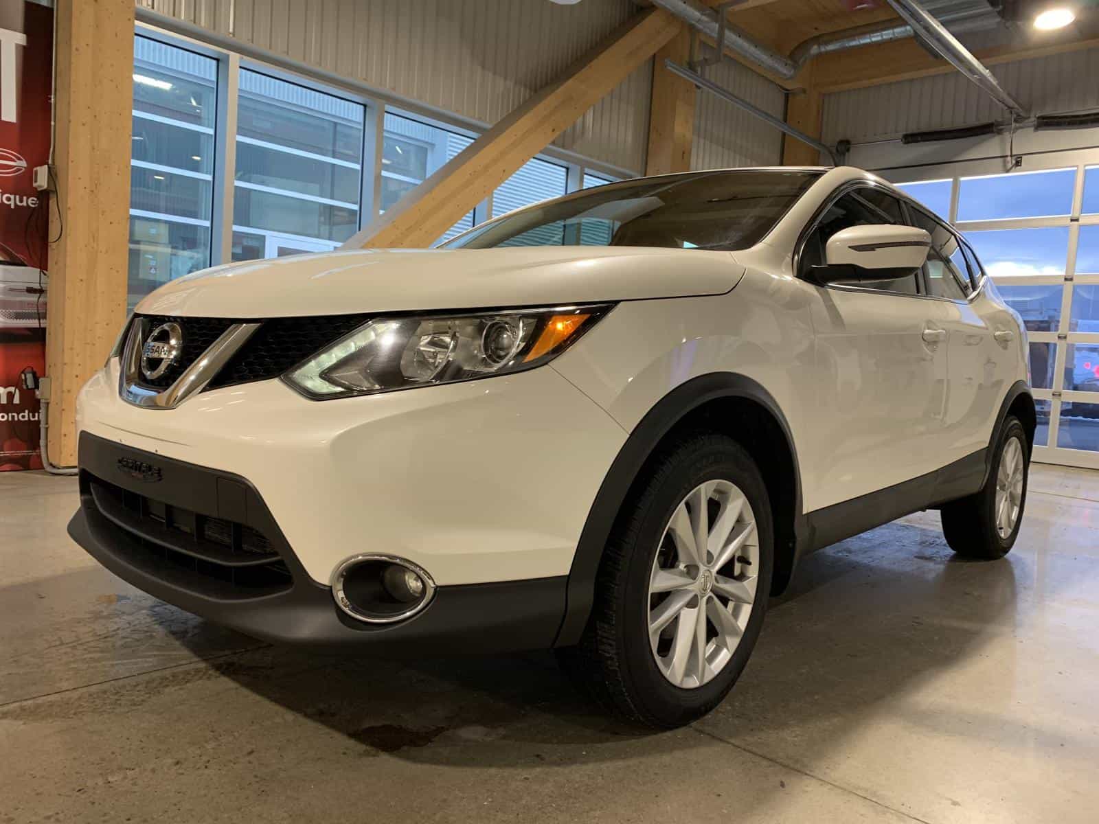 2017 Nissan Rogue Sport S/Sv/Sl SV - Image 1