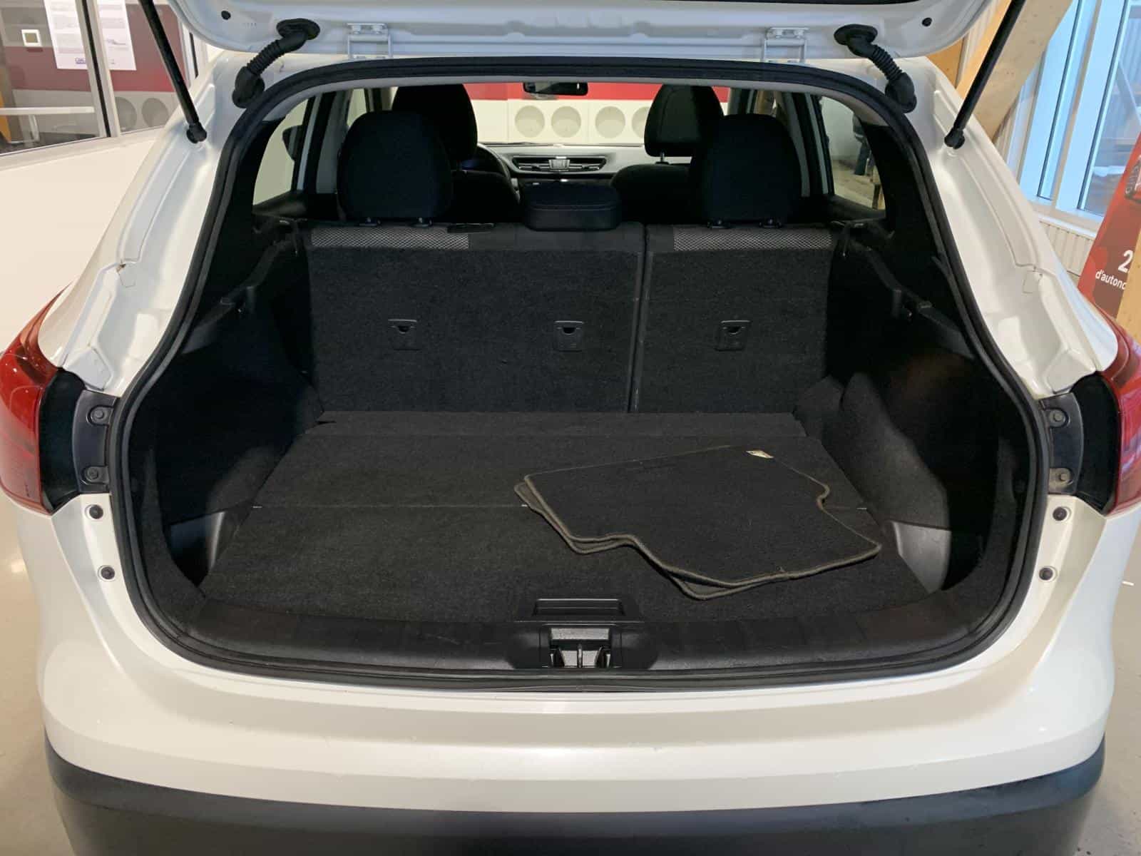 2017 Nissan Rogue Sport S/Sv/Sl SV - Image 8