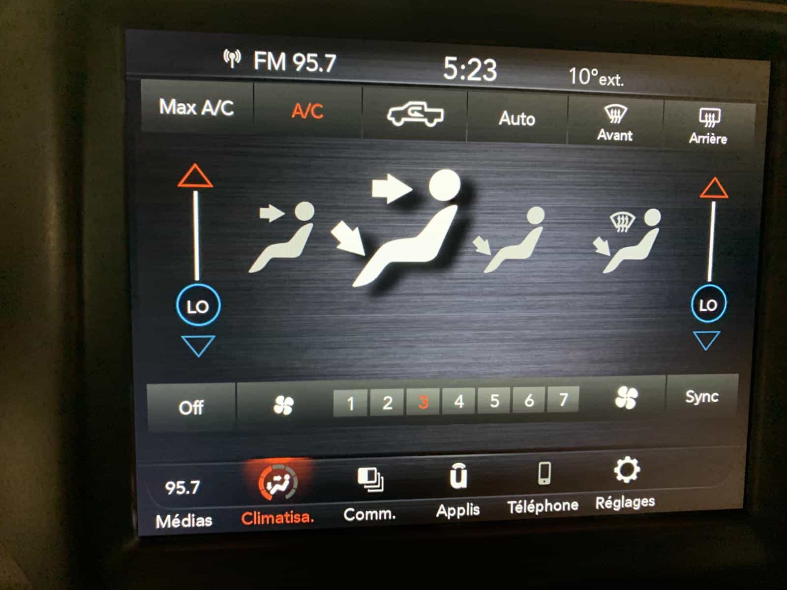 2021 RAM 1500 Classic Express - Image 27