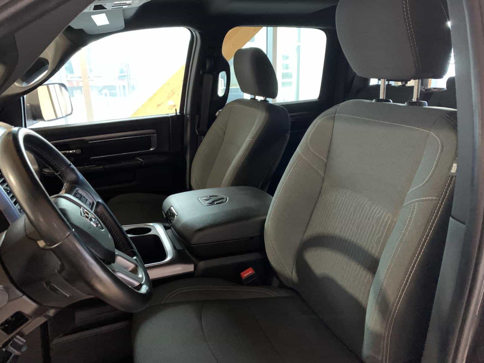 2023 RAM 1500 Warlock - Image 10