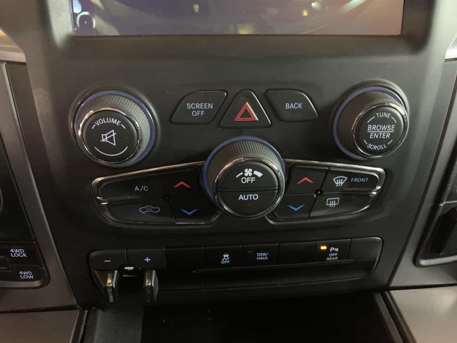 2023 RAM 1500 Warlock - Image 16