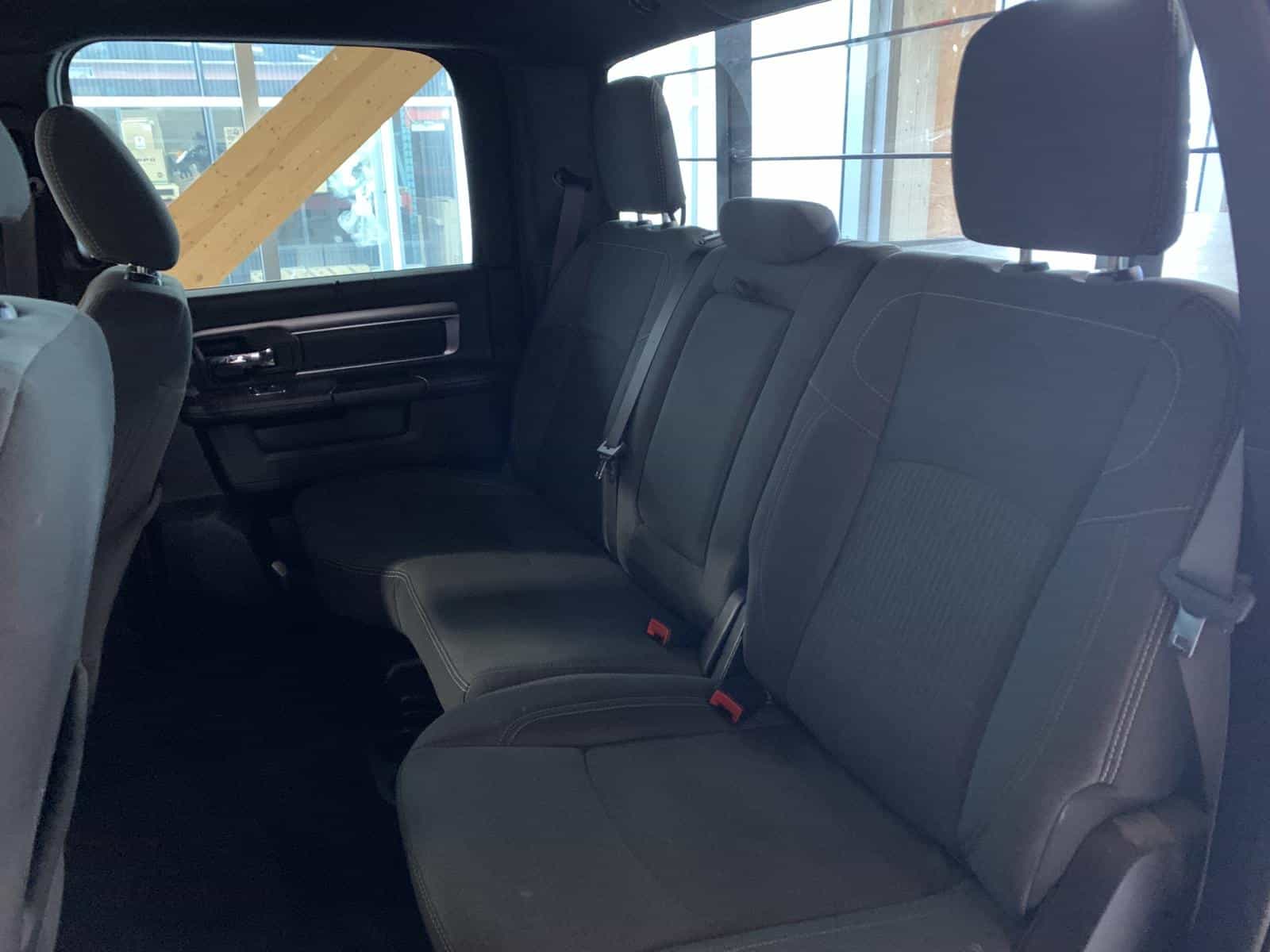 2023 RAM 1500 Warlock - Image 27