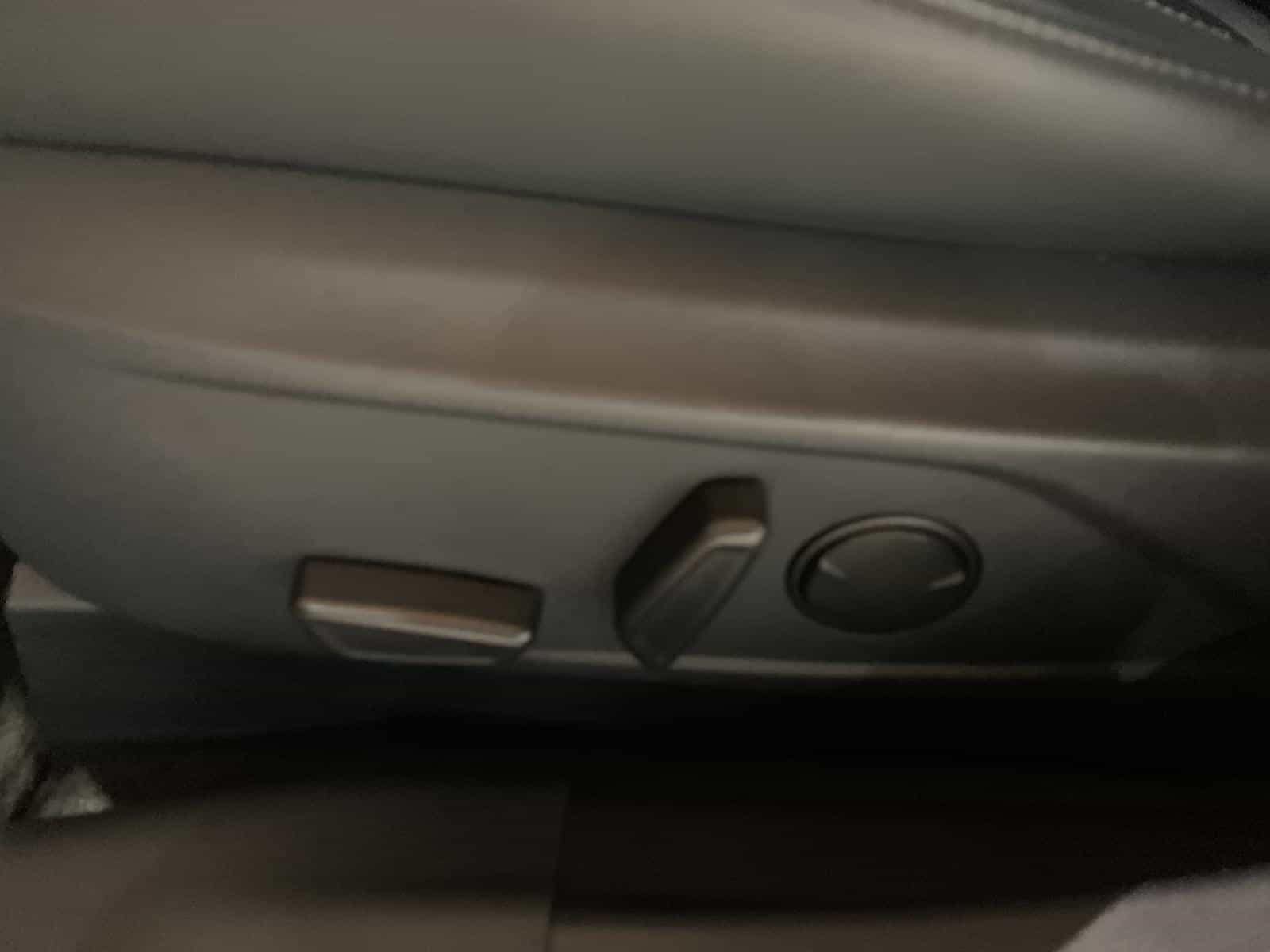 2021 Ford Mustang Select - Image 13