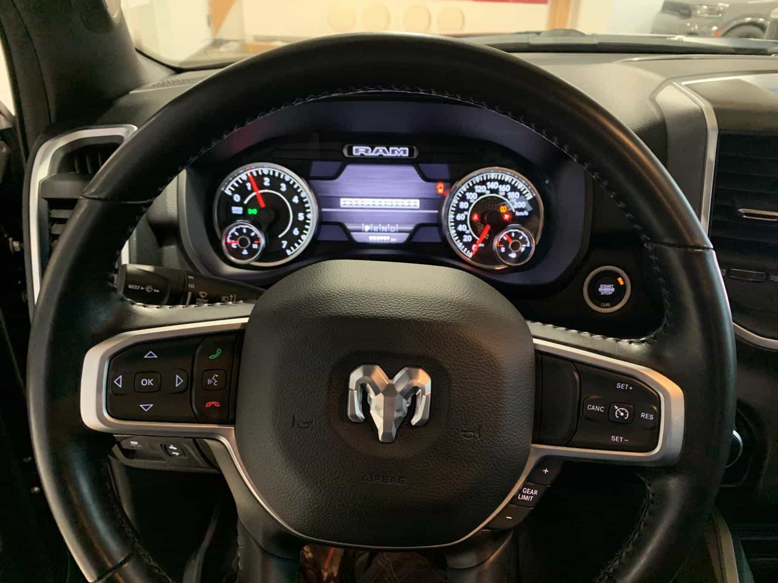 2022 RAM 1500 Big Horn - Image 15