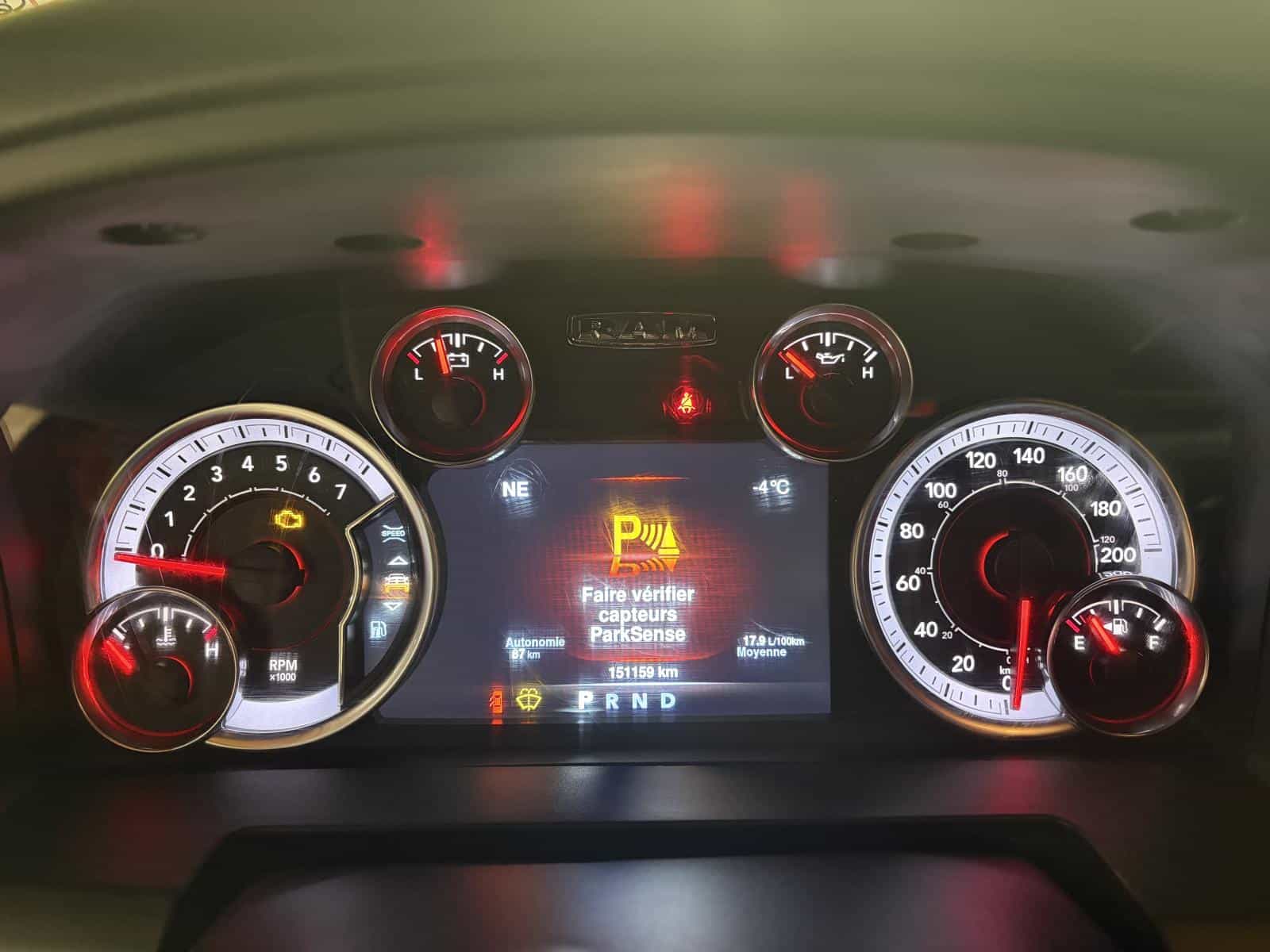 2022 RAM 1500 Warlock - Image 15