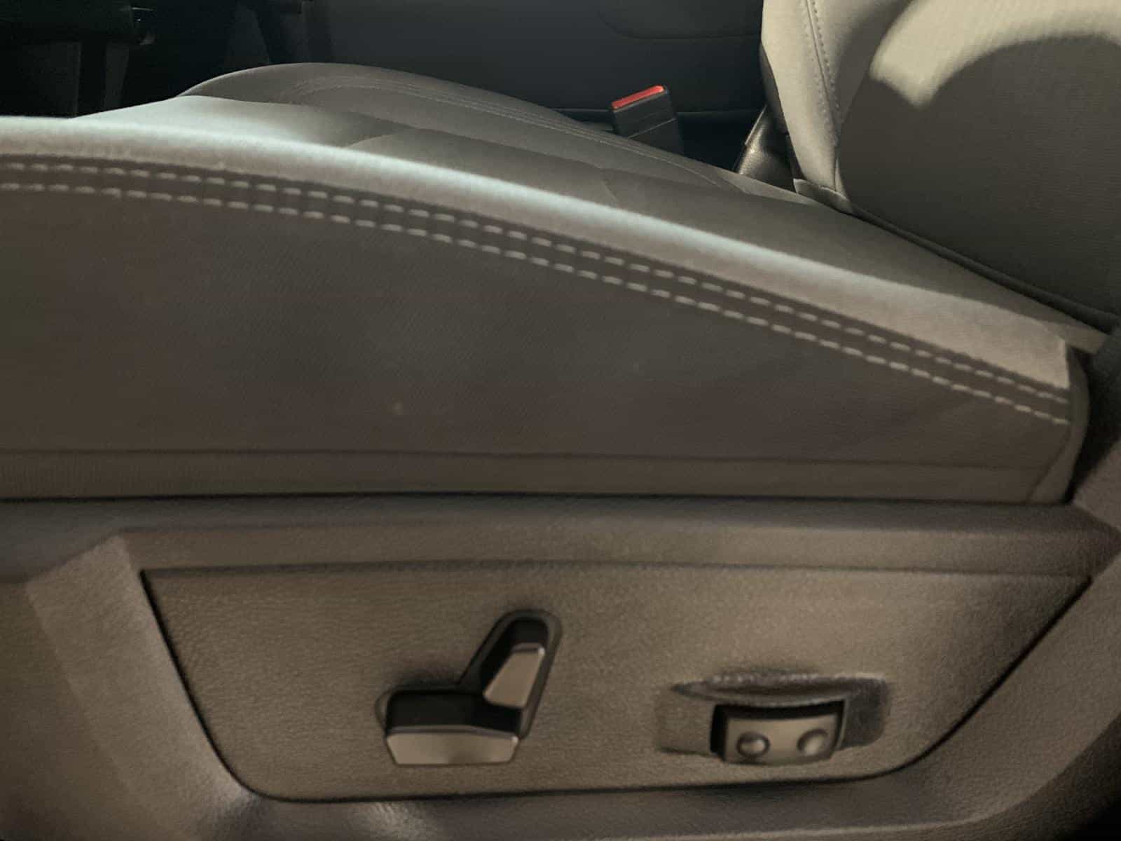 2024 RAM 3500 Big Horn - Image 14