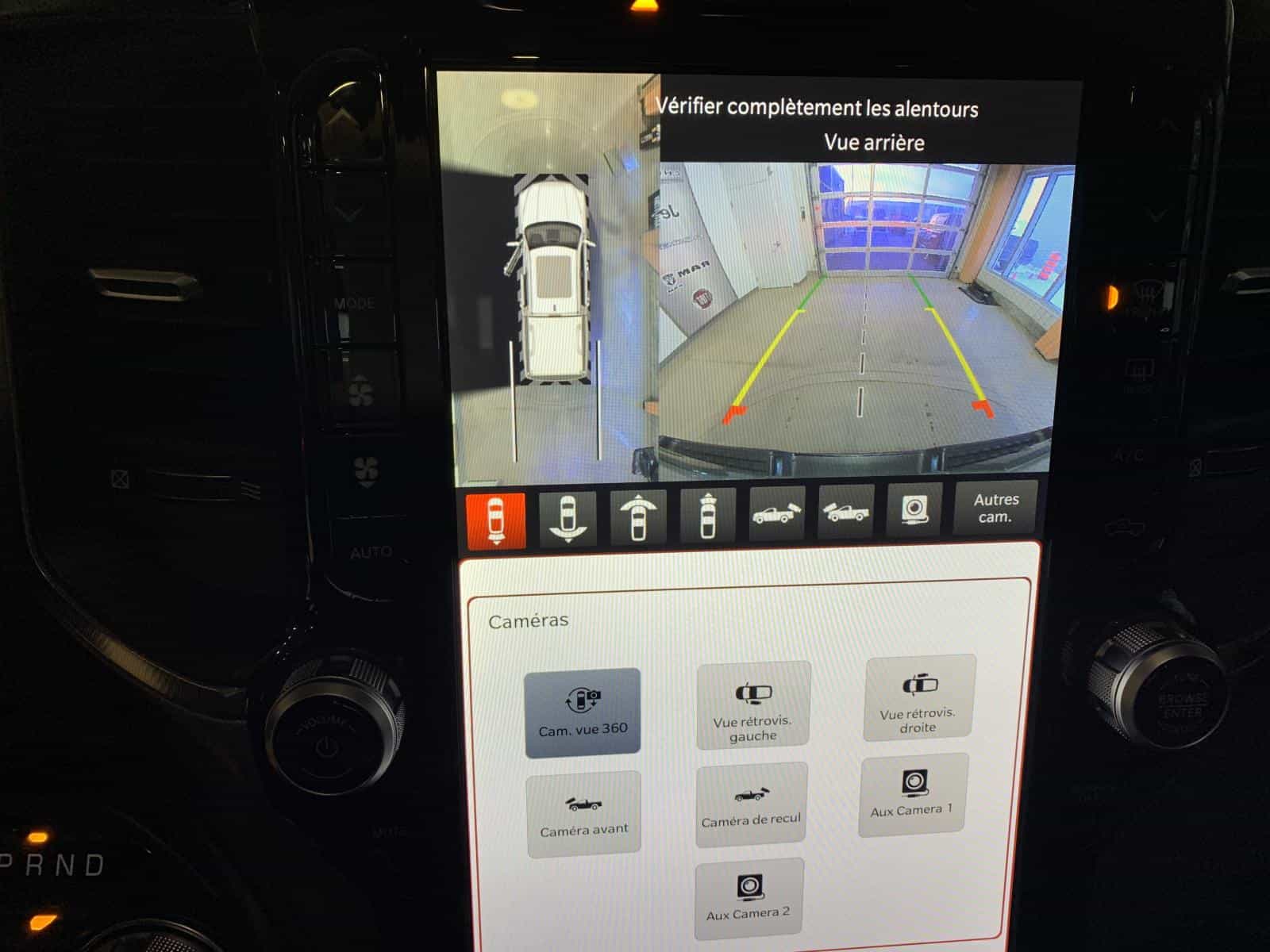 2023 RAM 1500 REBEL Rebel - Image 17