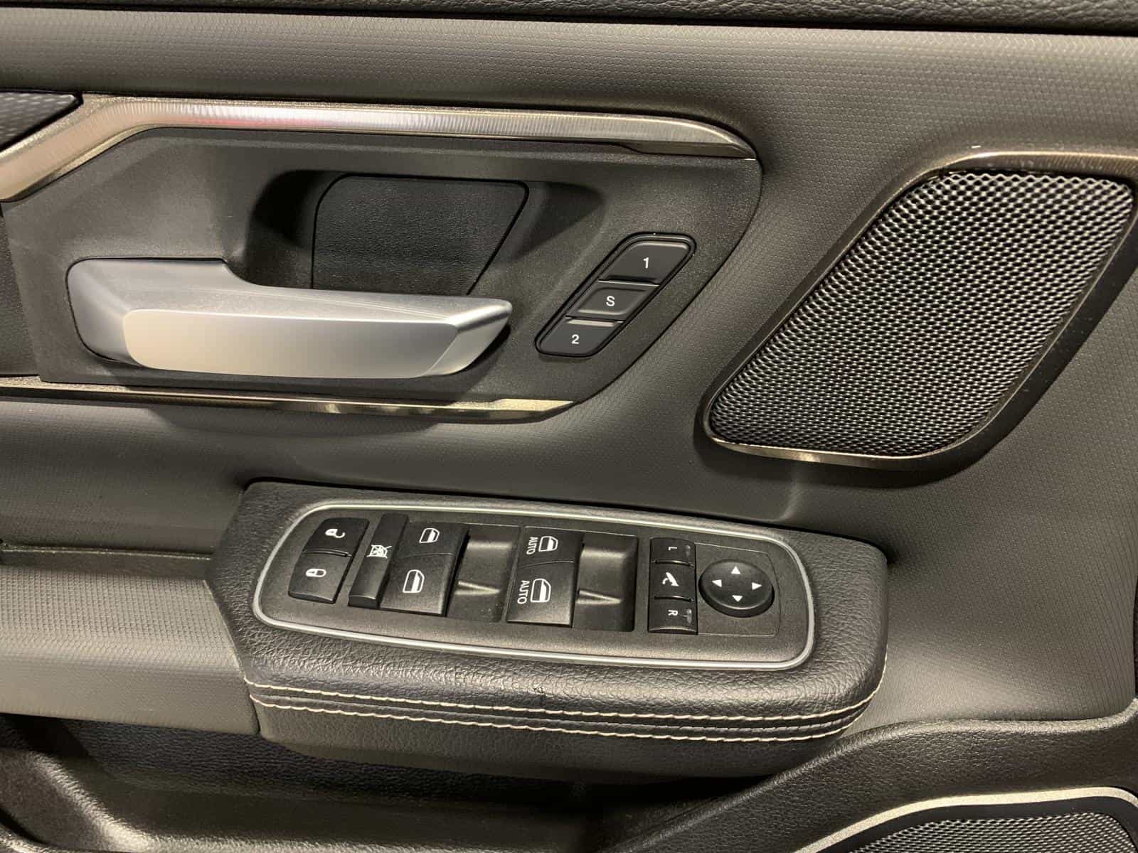 2023 RAM 1500 REBEL Rebel - Image 24