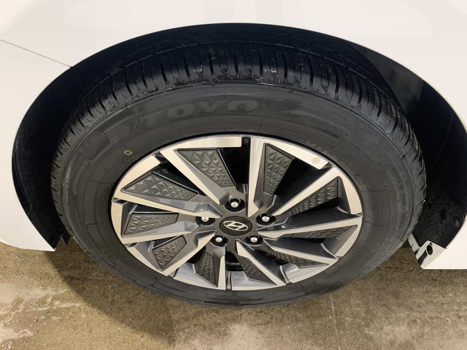 2021 Hyundai Iconiq Preferred - Image 7