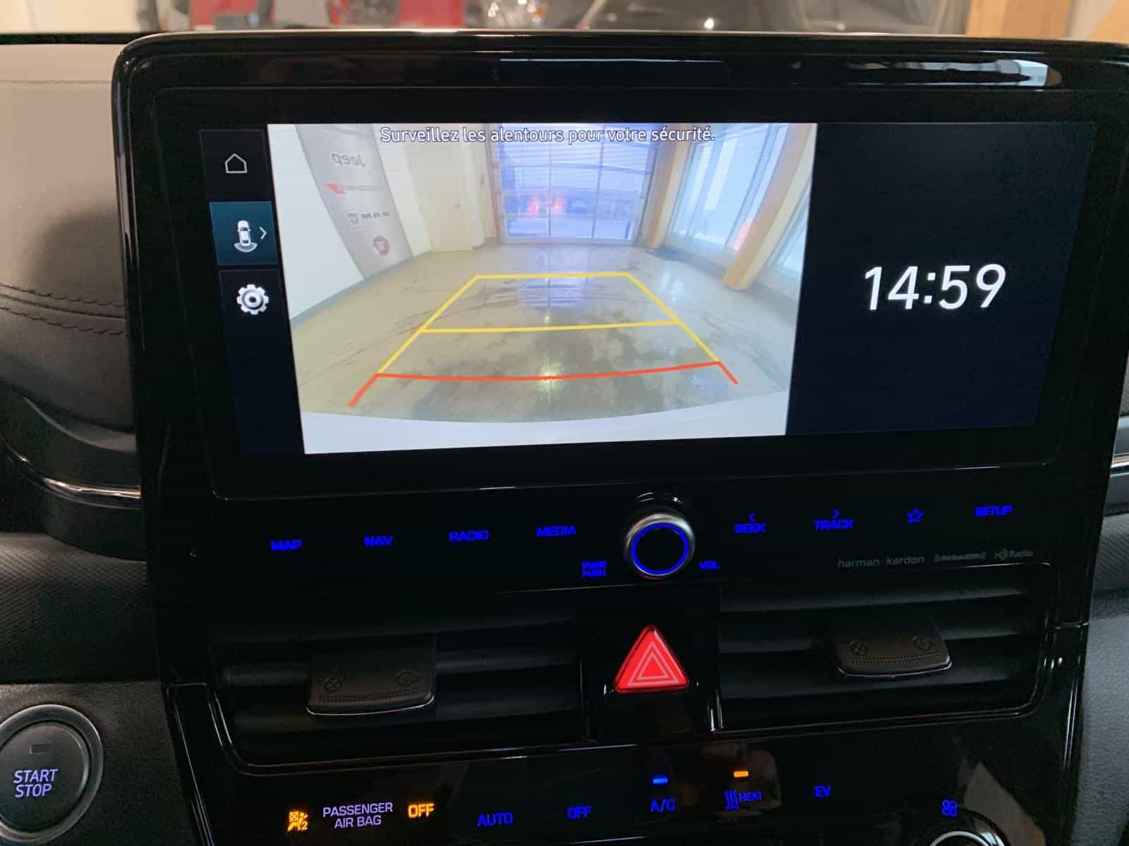 2021 Hyundai Ioniq Preferred - Image 16