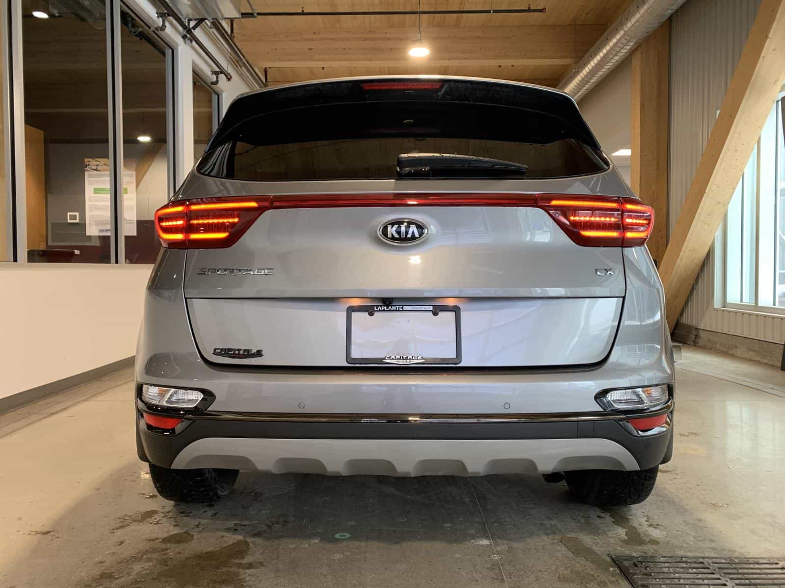 2021 Kia Sportage EX Premium S - Image 3