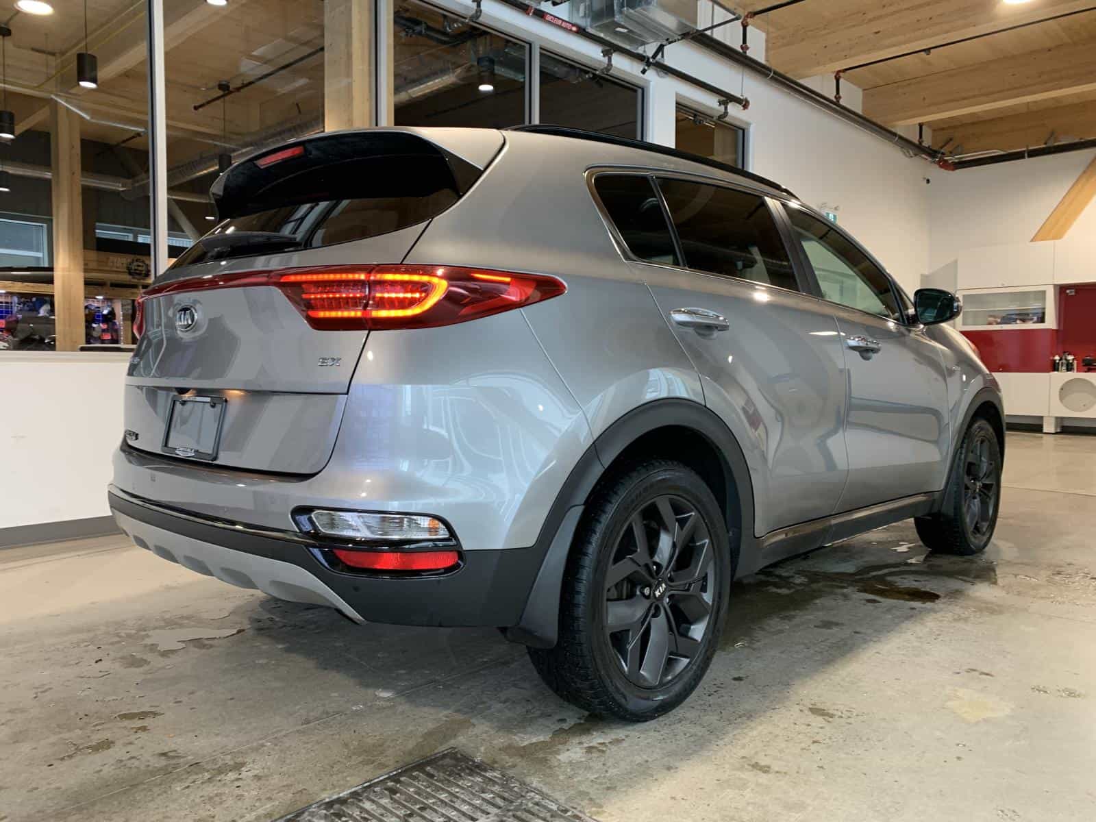 2021 Kia Sportage EX Premium S - Image 4