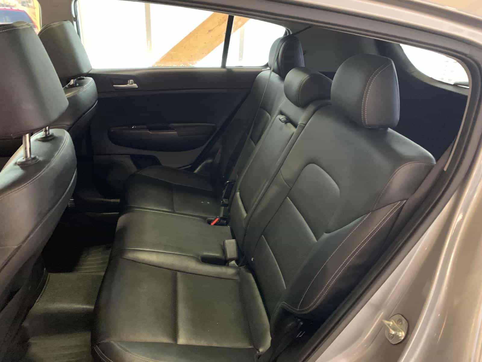 2021 Kia Sportage EX Premium S - Image 13