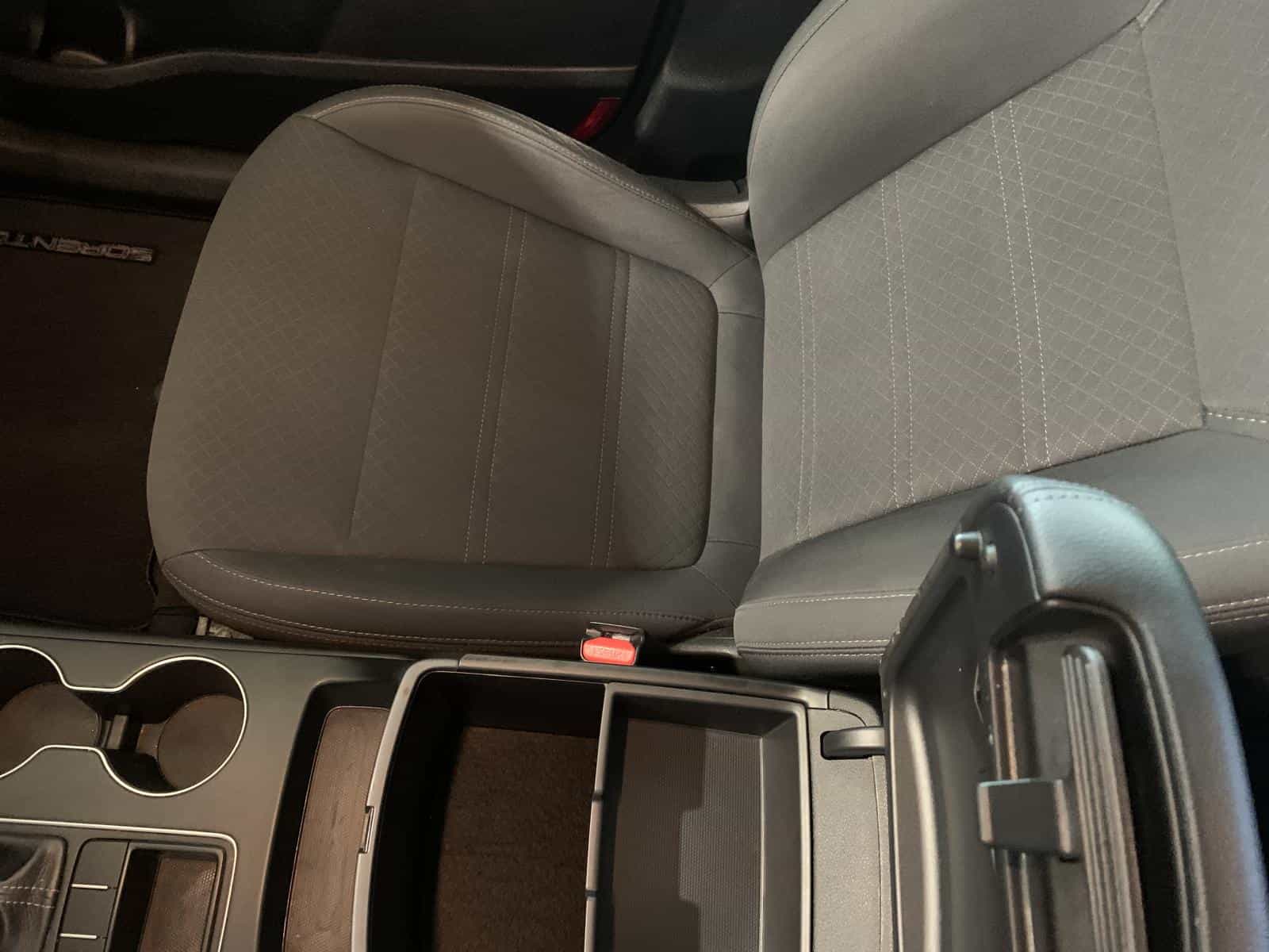 2018 Kia Sorento LX - Image 31