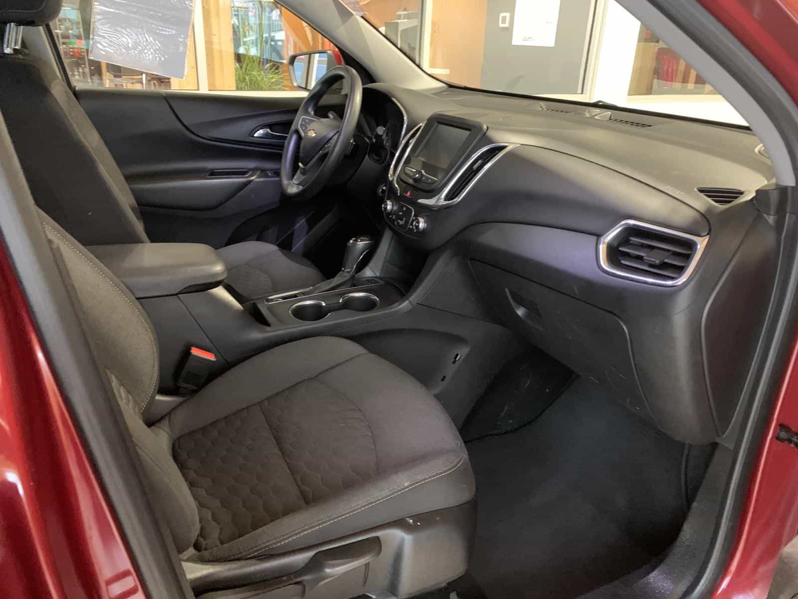 2018 Chevrolet EQUINOX LT LT - Image 8