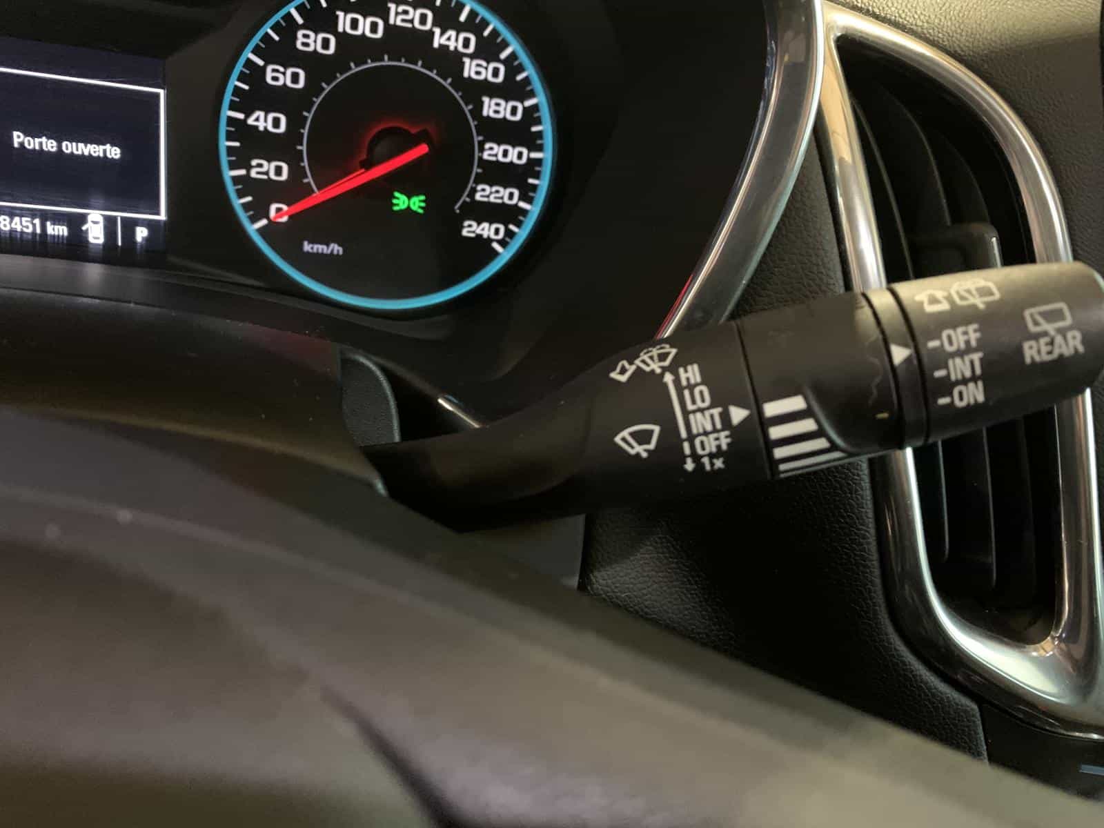 2018 Chevrolet EQUINOX LT LT - Image 21