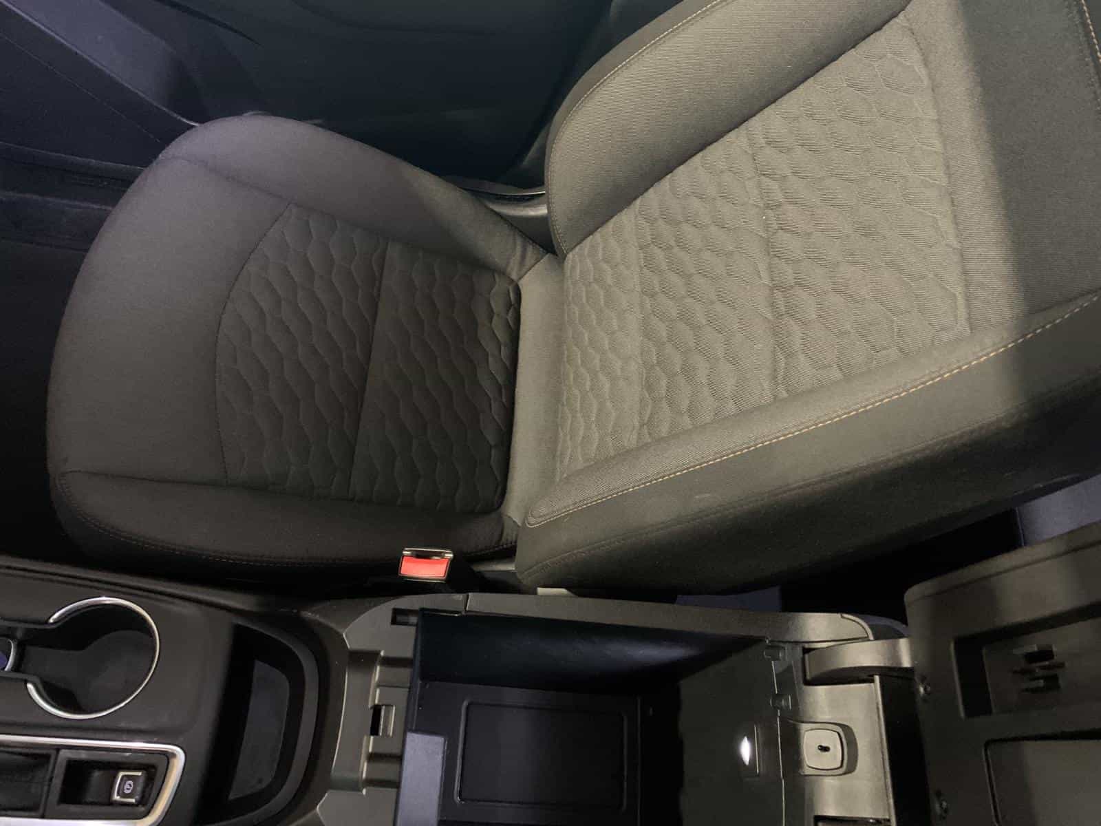 2018 Chevrolet EQUINOX LT LT - Image 30