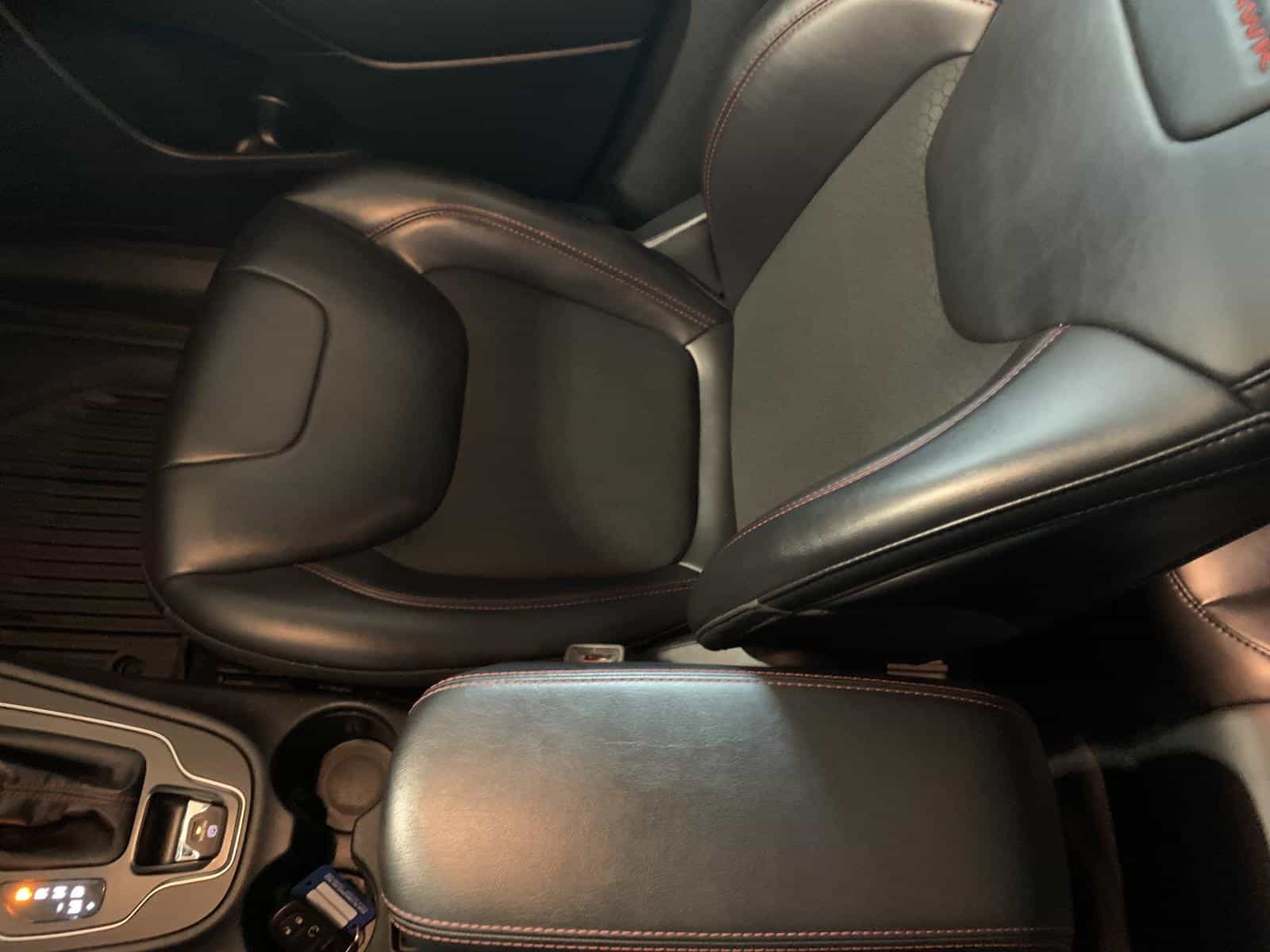 2021 Jeep Cherokee Trailhawk - Image 32