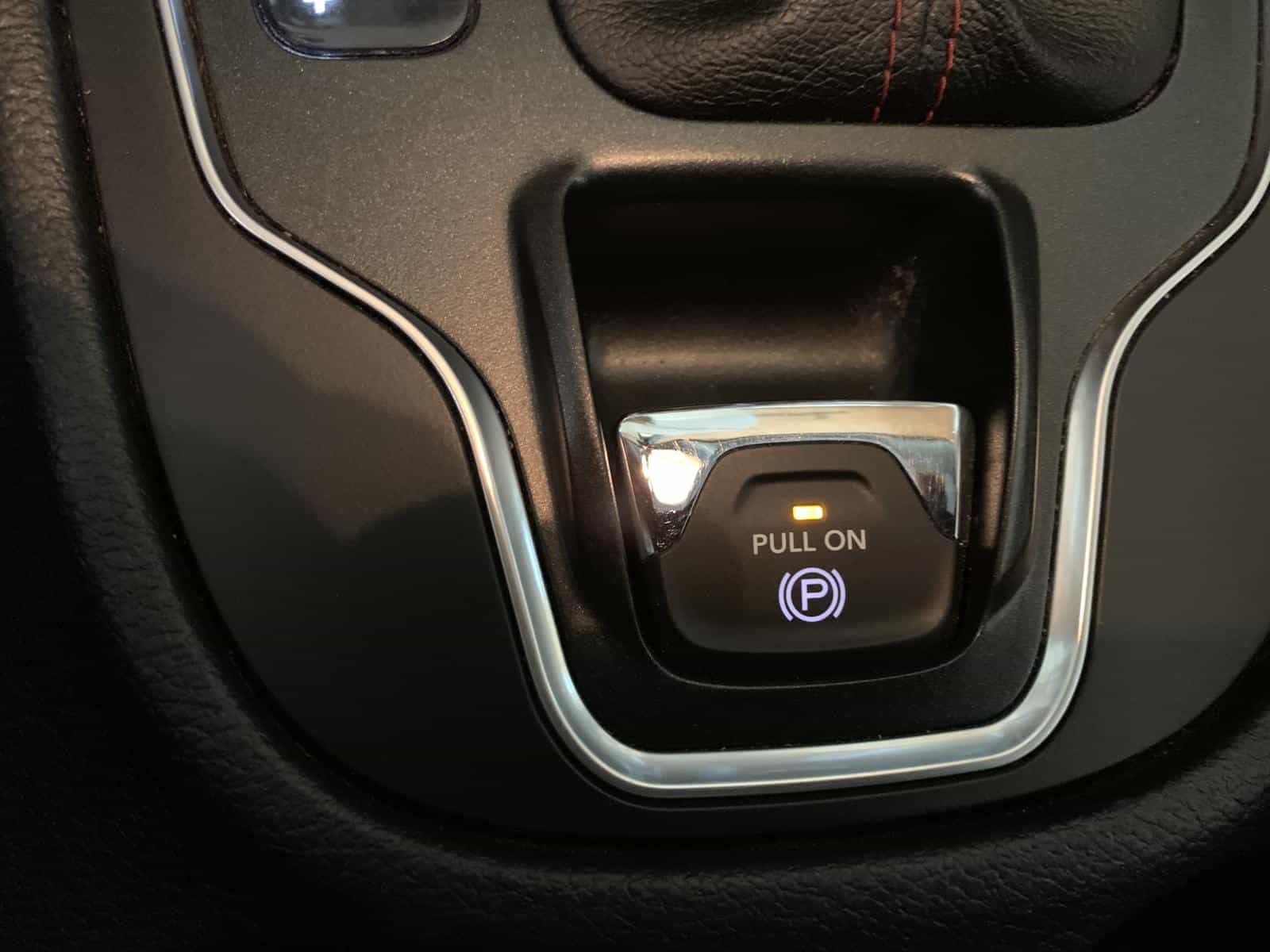 2021 Jeep Cherokee Trailhawk - Image 35