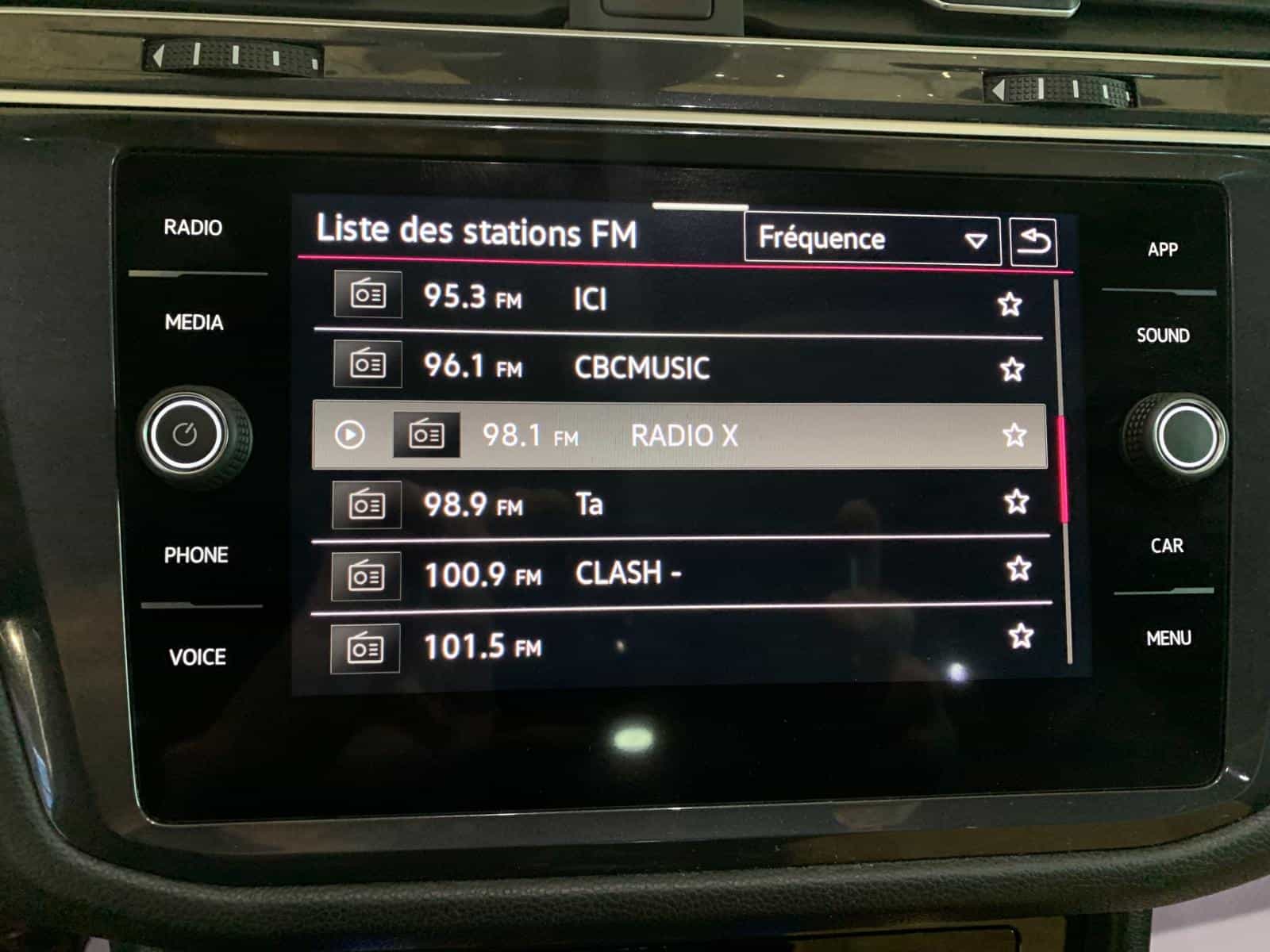 2023 Volkswagen Tiguan Comfortline R-L Blk - Image 39