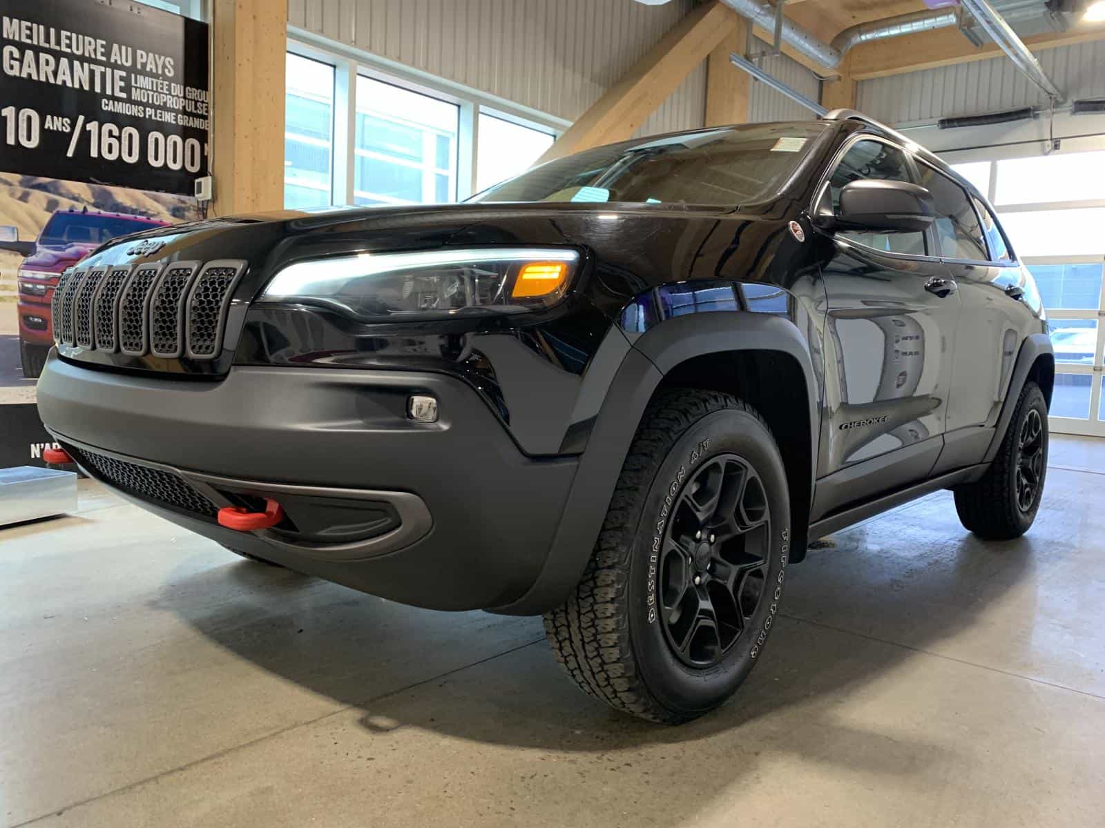 2021 Jeep Cherokee Trailhawk - Image 1
