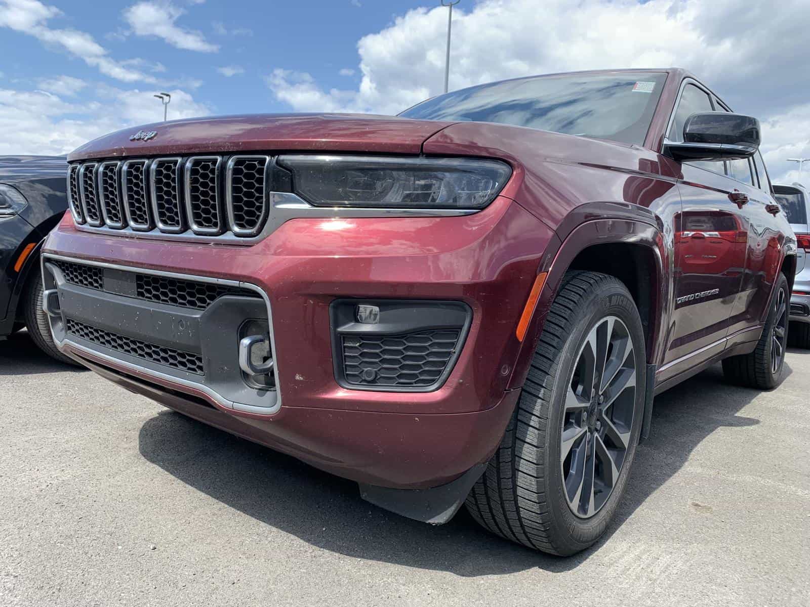 2022 Jeep Grand Cherokee Overland - Image 1