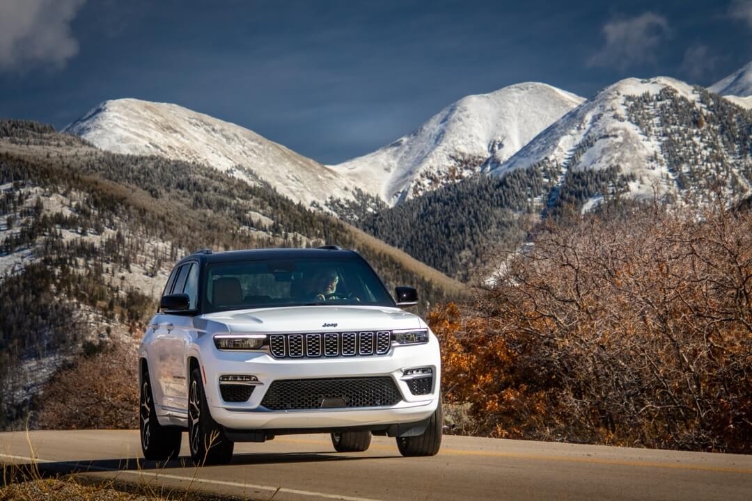 The 2025 Jeep Grand Cherokee on the road.